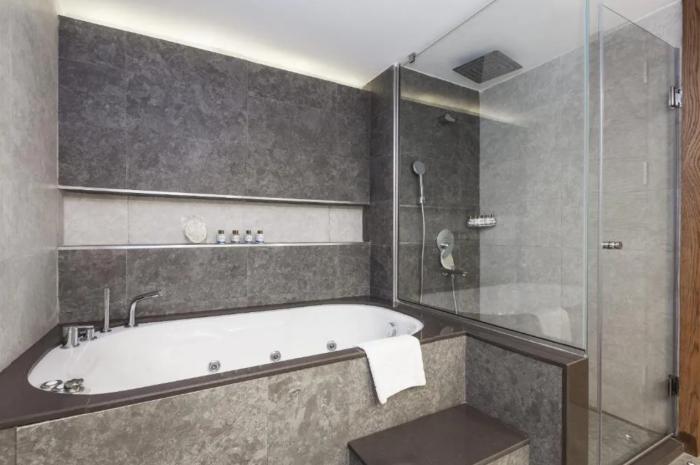 Salamis Bay Conti Resort Hotel & Casino Famagusta  Cameră foto Bathroom