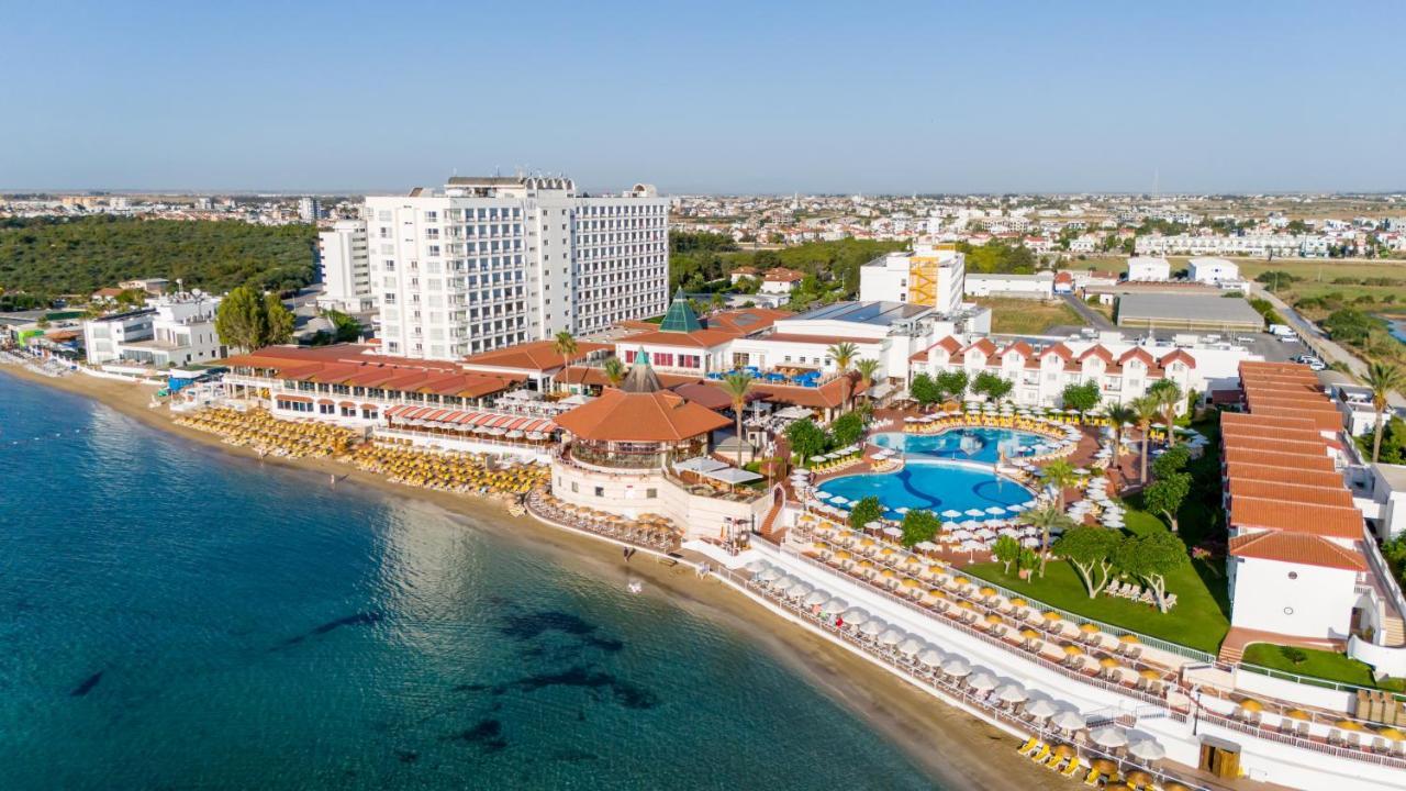 Salamis Bay Conti Resort Hotel & Casino Famagusta  Exterior foto Nissi Beach Hotel