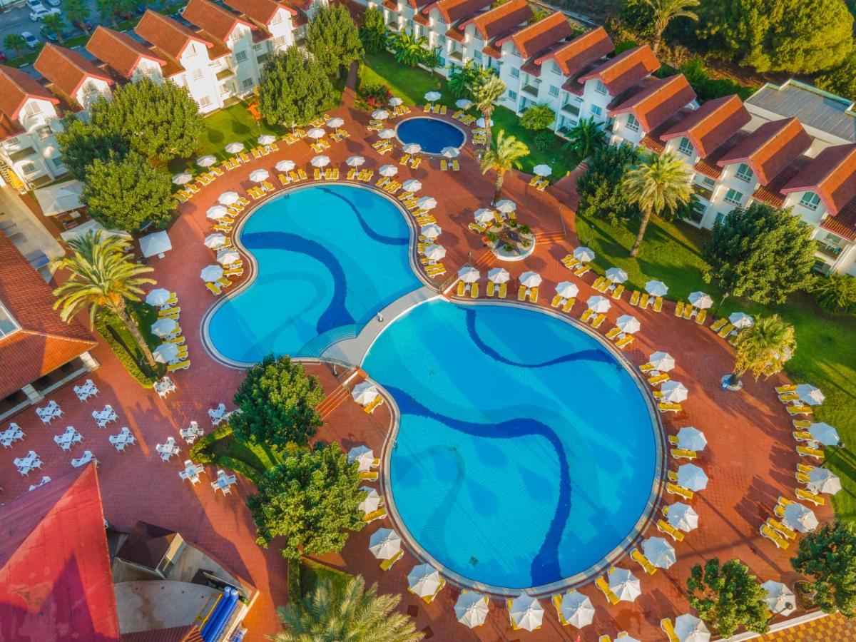 Salamis Bay Conti Resort Hotel & Casino Famagusta  Exterior foto Aerial view of the resort