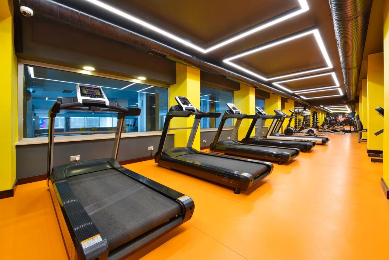 Salamis Bay Conti Resort Hotel & Casino Famagusta  Exterior foto The gym at the hotel