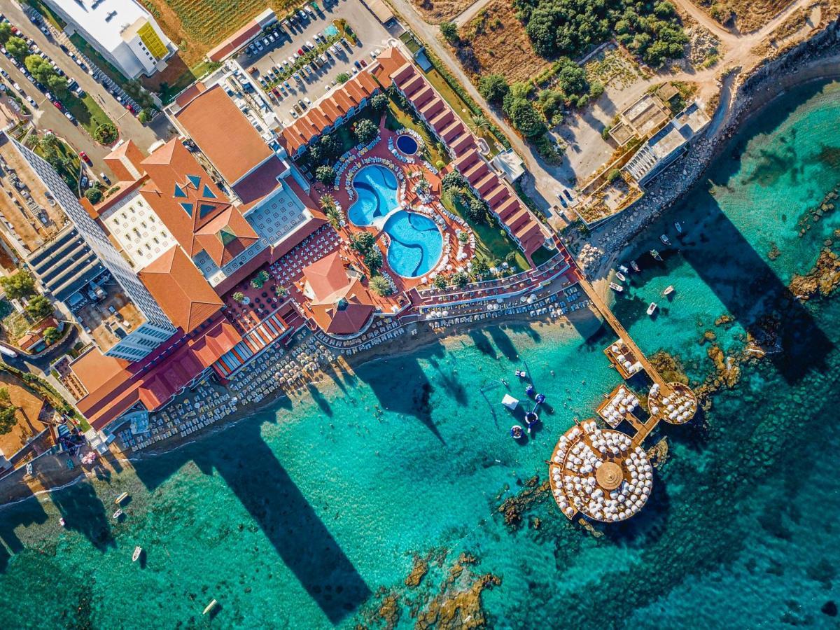 Salamis Bay Conti Resort Hotel & Casino Famagusta  Exterior foto Aerial view of the resort