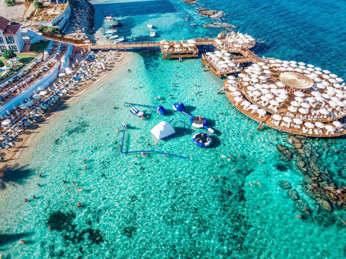 Salamis Bay Conti Resort Hotel & Casino Famagusta  Exterior foto Aerial view of the beach